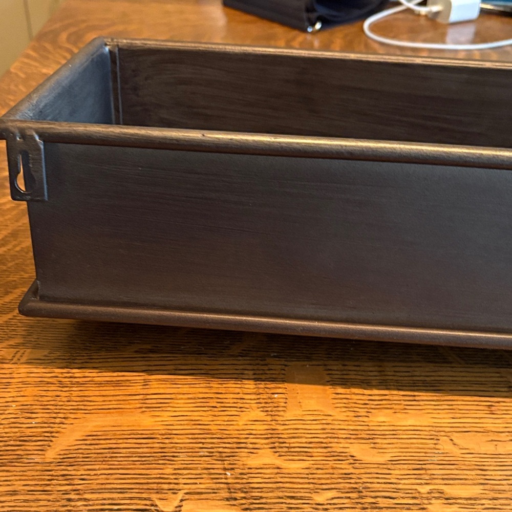 Elegant Brown wood look metal Bath Organizer - Picture 4 of 4